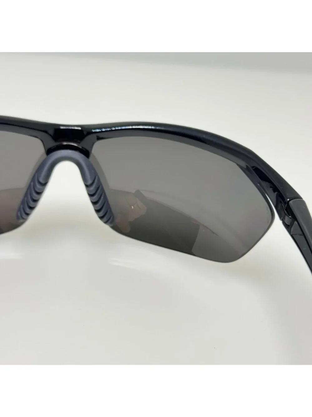 Nike Sunglasses EV0752 065 303 Black Polarized 71-11-125 W/ Box